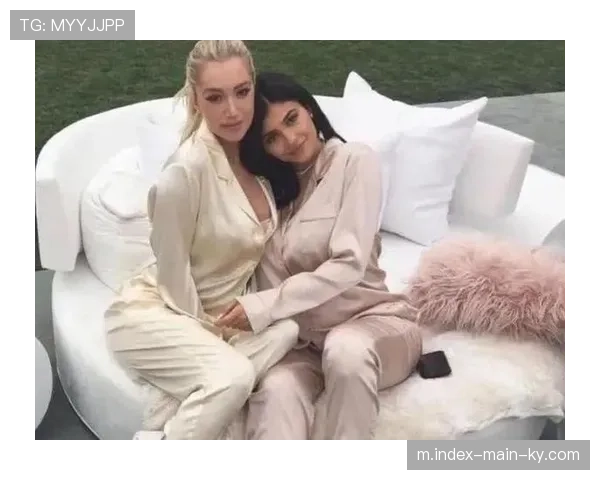 卡拉巴克成最大黑马 阵容身价与战绩形成巨大反差 卡拉巴克成最大黑马 阵容身价与战绩形成巨大反差